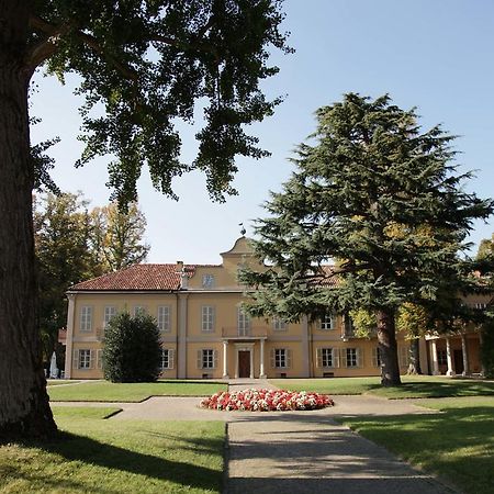 Bricco Pogliani Hotel CastellʼAlfero Екстериор снимка